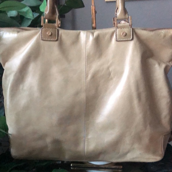 TORY BURCH LEATHER SHOULDER BAG - Picture 6 of 15